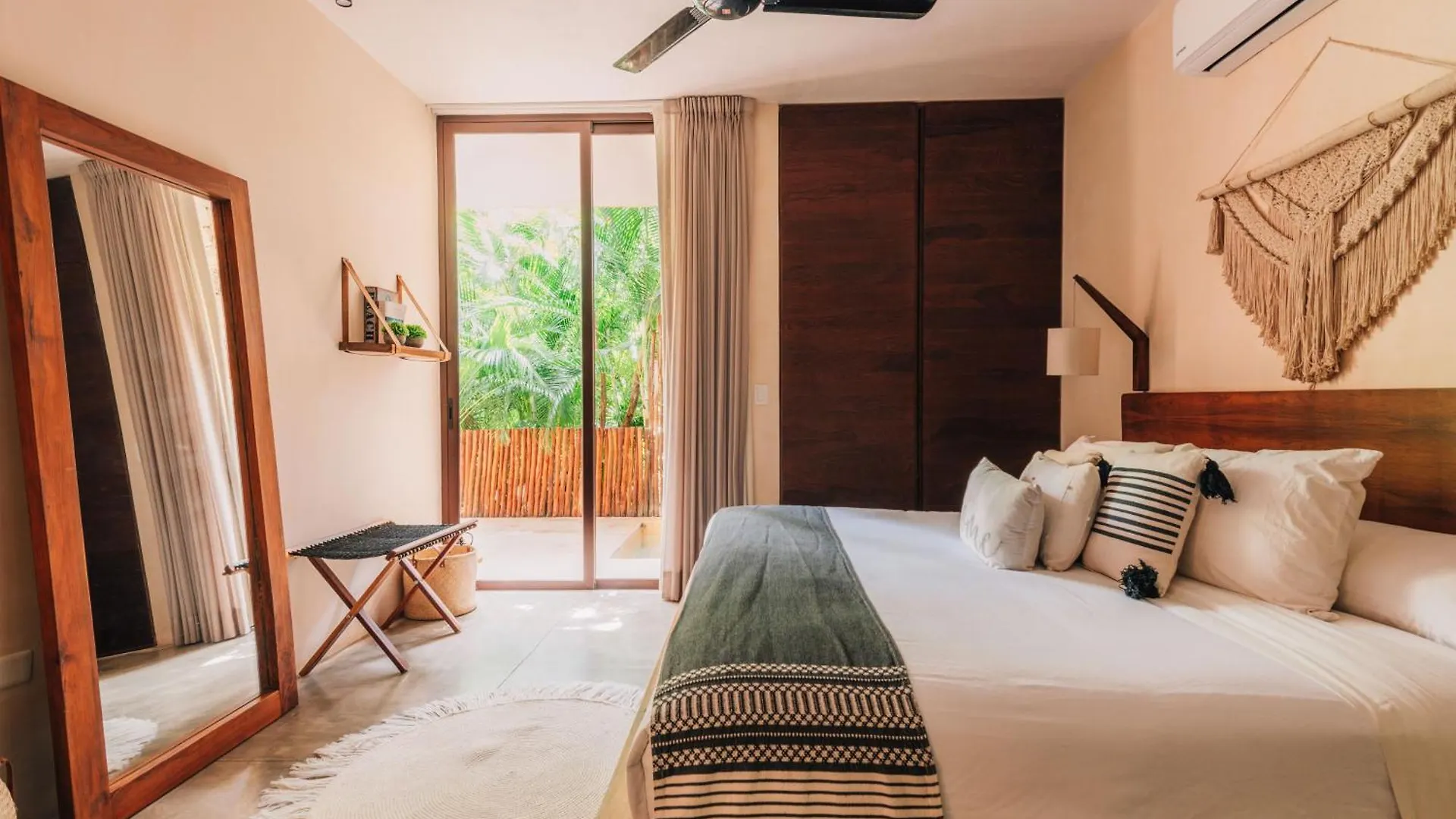 公寓式酒店 Quiet, Lux, Spacious And Comfy 2Bd 2Bth Condo,Private Pool, Wifi, Ac, 24Hr Security 图卢姆 墨西哥