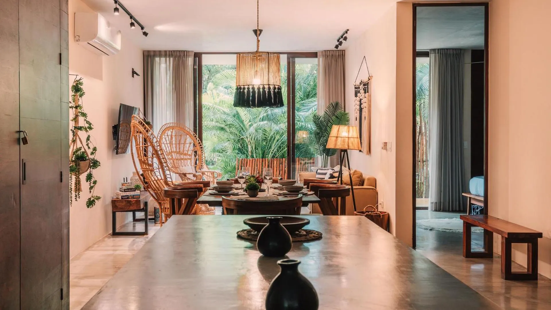 Spacious, Stylish, Comfortable, 2Bd 2Bth Condo,Private Pool 24Hr Concierge Tulum Lägenhetshotell