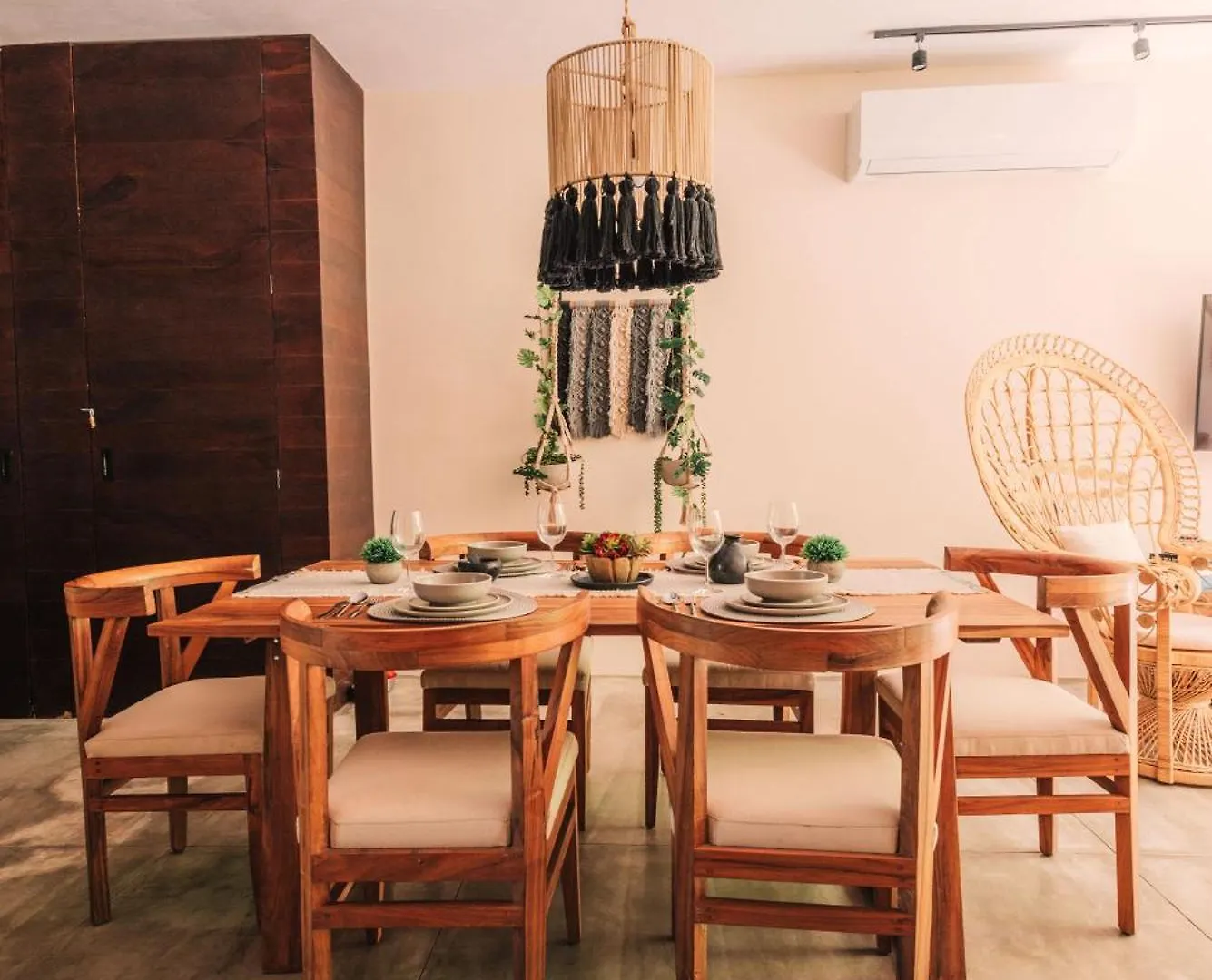 Spacious, Stylish, Comfortable, 2Bd 2Bth Condo,Private Pool 24Hr Concierge Tulum Lägenhetshotell